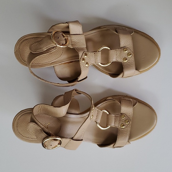 a.n.a Shoes - a.n.a. Cream Leather Strappy Open Toe Heeled Sandals Womens 8.5